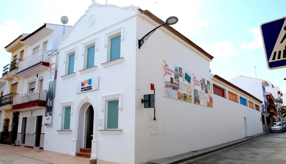 Fachada · Museo Andaluz de la Educación